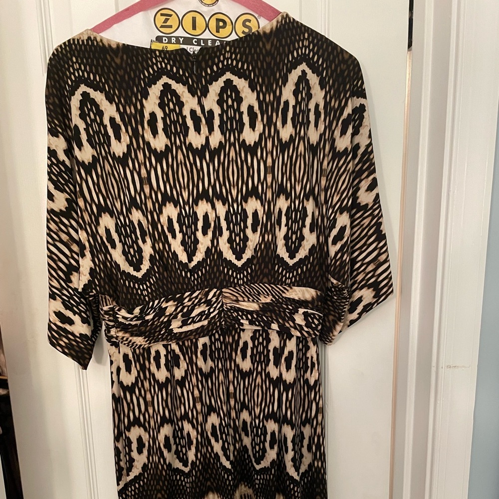 Black and beige kimono sleeve dress